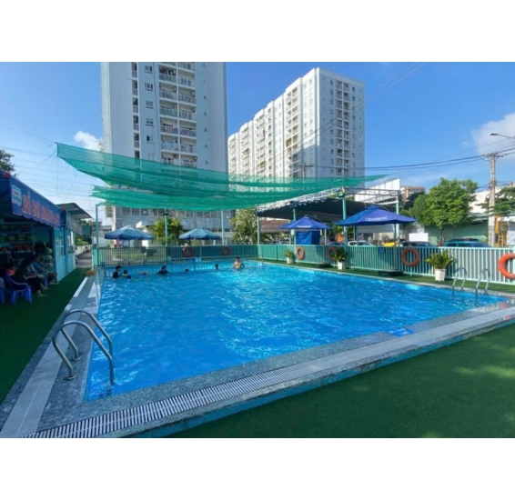 KHÓA HỌC BƠI THỦY LIỆU – CAN THIỆP CẢM GIÁC CHO TRẺ ĐẶC BIỆT TẠI KHAI TAM PARC