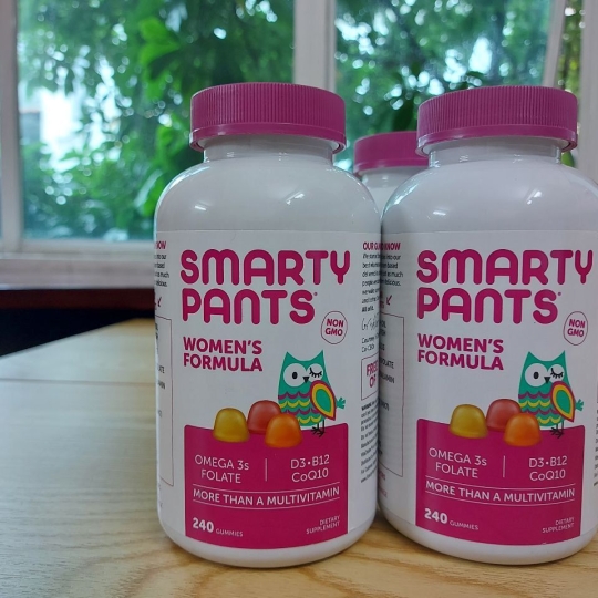 Kẹo dẻo Vitamin tổng hợp Smarty Pants dành cho phụ nữ